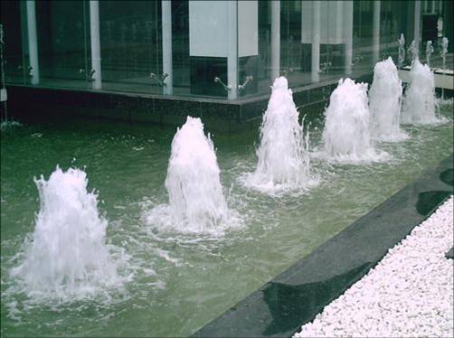 涌泉效果